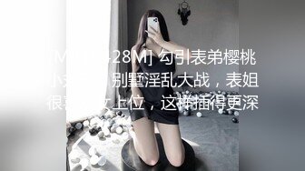 风韵犹存的熟女找了一个印度壮男约炮败下阵来 最后手口并用才射