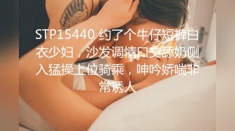 丰乳肥臀性欲超强脱掉内内给你吃肥嫩鲍鱼深喉粗大鸡巴爆操阴道不过瘾后门在干到射