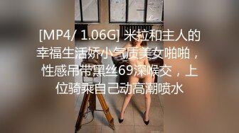 2024年新流出极品人妻【羞羞的露】取外卖假装衣服掉了酒店走廊，野外裸体，胆子超大超刺激，推荐！ (6)