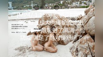 露脸才是王道！亚洲大学护理学系身材性感长腿学妹和男友开房啪啪，血都被干出来了！