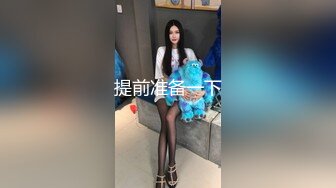 [MP4/ 2.06G] 两个大老黑玩弄两个极品粉嫩小妹，吃奶玩逼激情4P，听狼友指挥各种体位爆草蹂躏