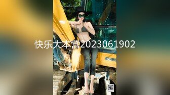 [MP4/ 596M] 淫荡三姐妹全程露脸跟小哥玩4P，对着镜头激情上位浪荡呻吟，让小哥轮流爆草边亲边后入